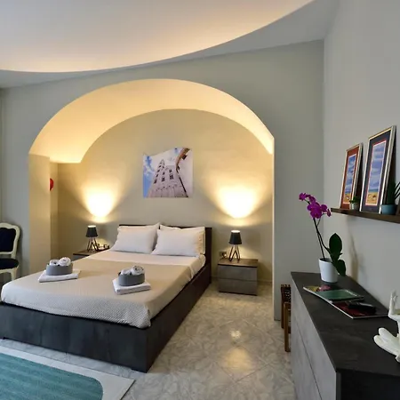 Ciaobari Apartment - Elegant 4 Bedrooms In The Heart Of Old Town Exterior photo