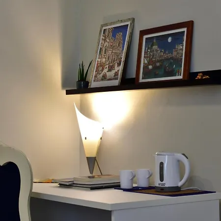 Ciaobari Apartment - Elegant 4 Bedrooms In The Heart Of Old Town Exterior photo