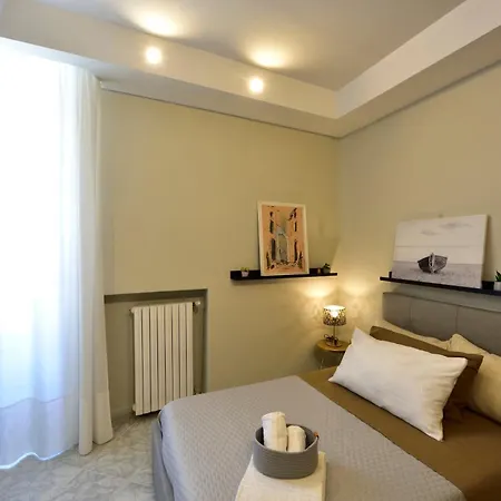 Ciaobari Apartment - Elegant 4 Bedrooms In The Heart Of Old Town Exterior photo