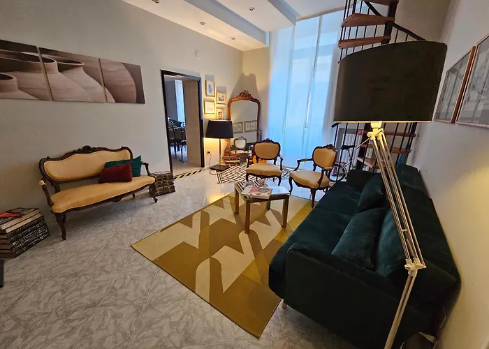 Ciaobari Apartment - Elegant 4 Bedrooms In The Heart Of Old Town