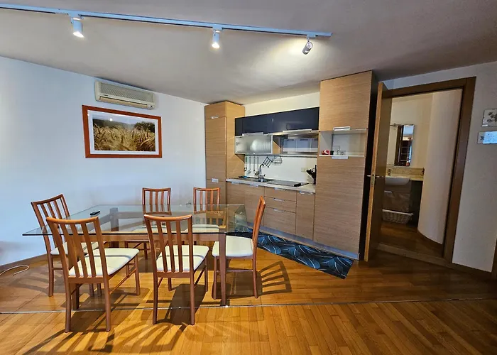 Ciaobari Apartment - Elegant 4 Bedrooms In The Heart Of Old Town
